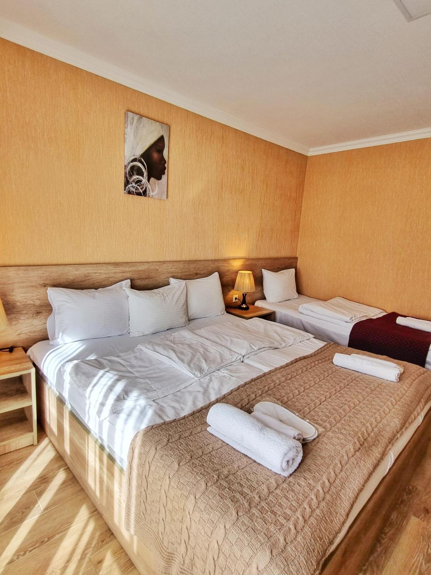 Sunshine Kazbegi Hotel Exterior photo
